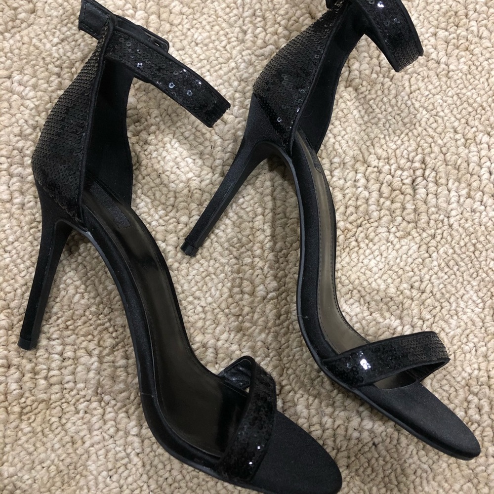 Sequined Black Heels